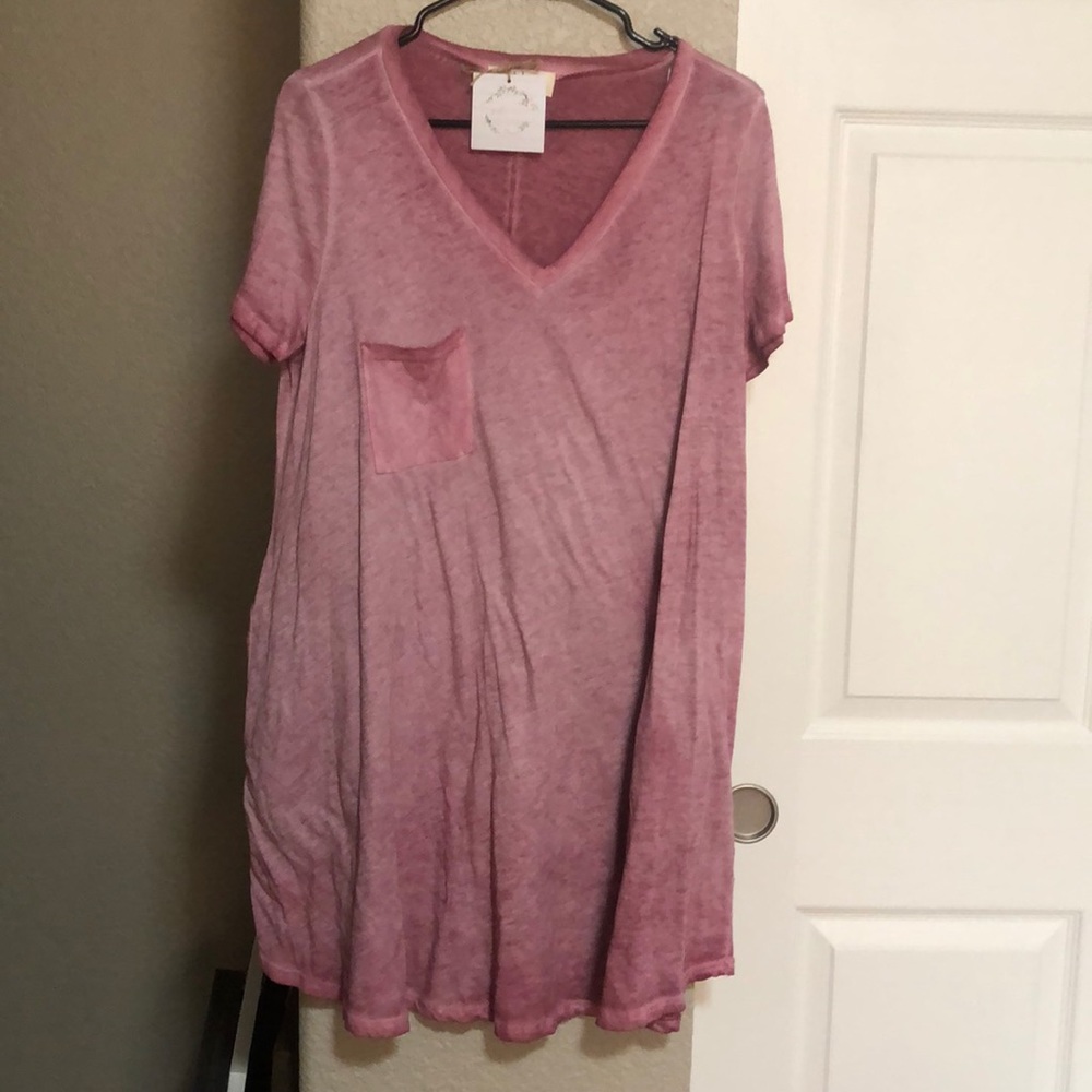 Peach Love NWT T-shirt dress with pockets